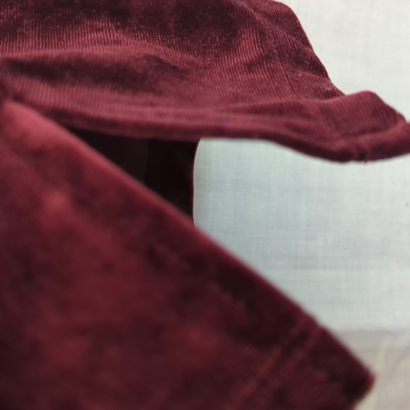 28" length washable velvet texture - Picture 2 of 4